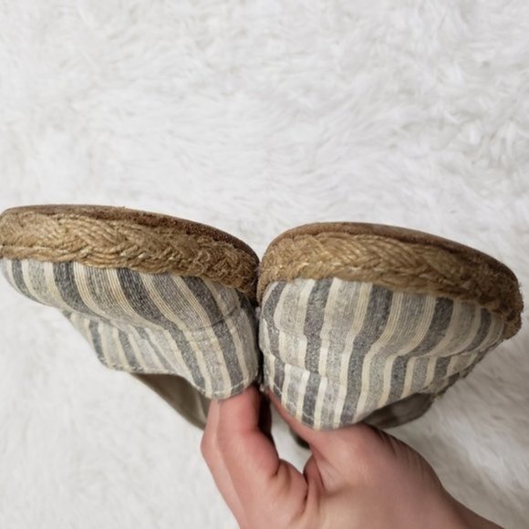 Stuart Weitzman Striped Espadrille Slip On Shoes - Picture 5 of 7